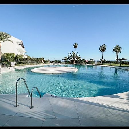 Ferienwohnung Miraflores Beach - Sea Front - Luxury Mijas Exterior foto