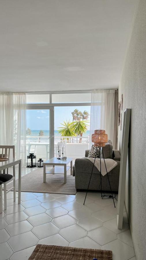 Ferienwohnung Miraflores Beach - Sea Front - Luxury Mijas Exterior foto