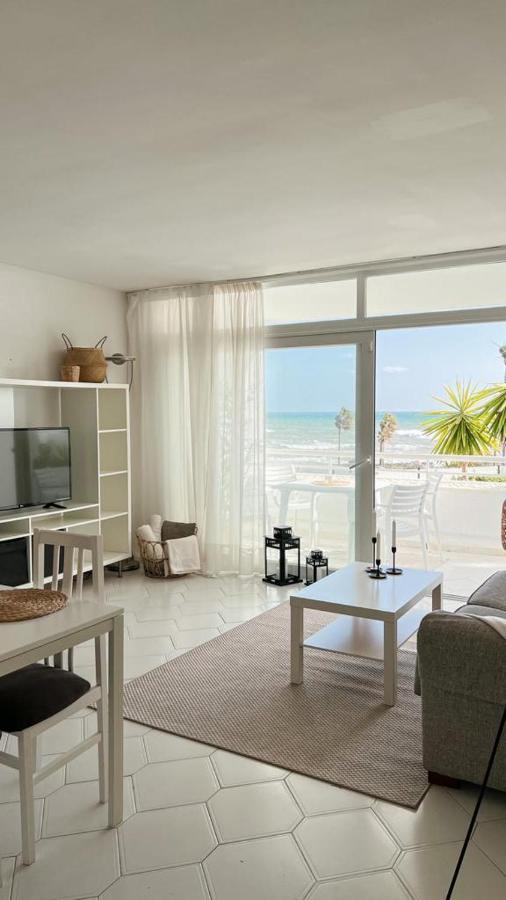 Ferienwohnung Miraflores Beach - Sea Front - Luxury Mijas Exterior foto