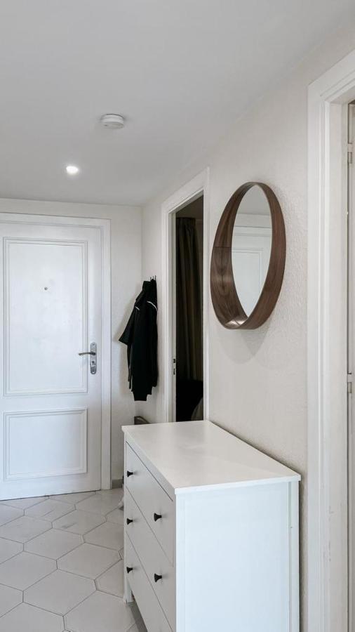 Ferienwohnung Miraflores Beach - Sea Front - Luxury Mijas Exterior foto